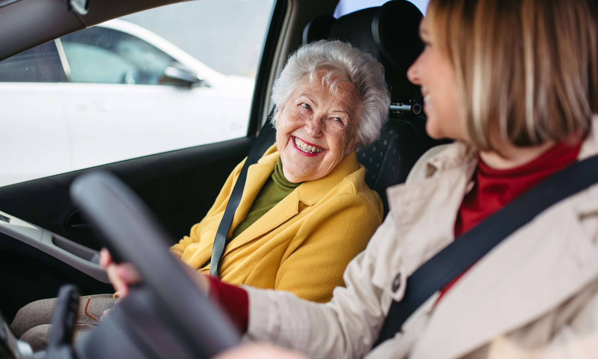 What Are 5 Tips for Traveling Safely & Comfortably with a Senior with Dementia?