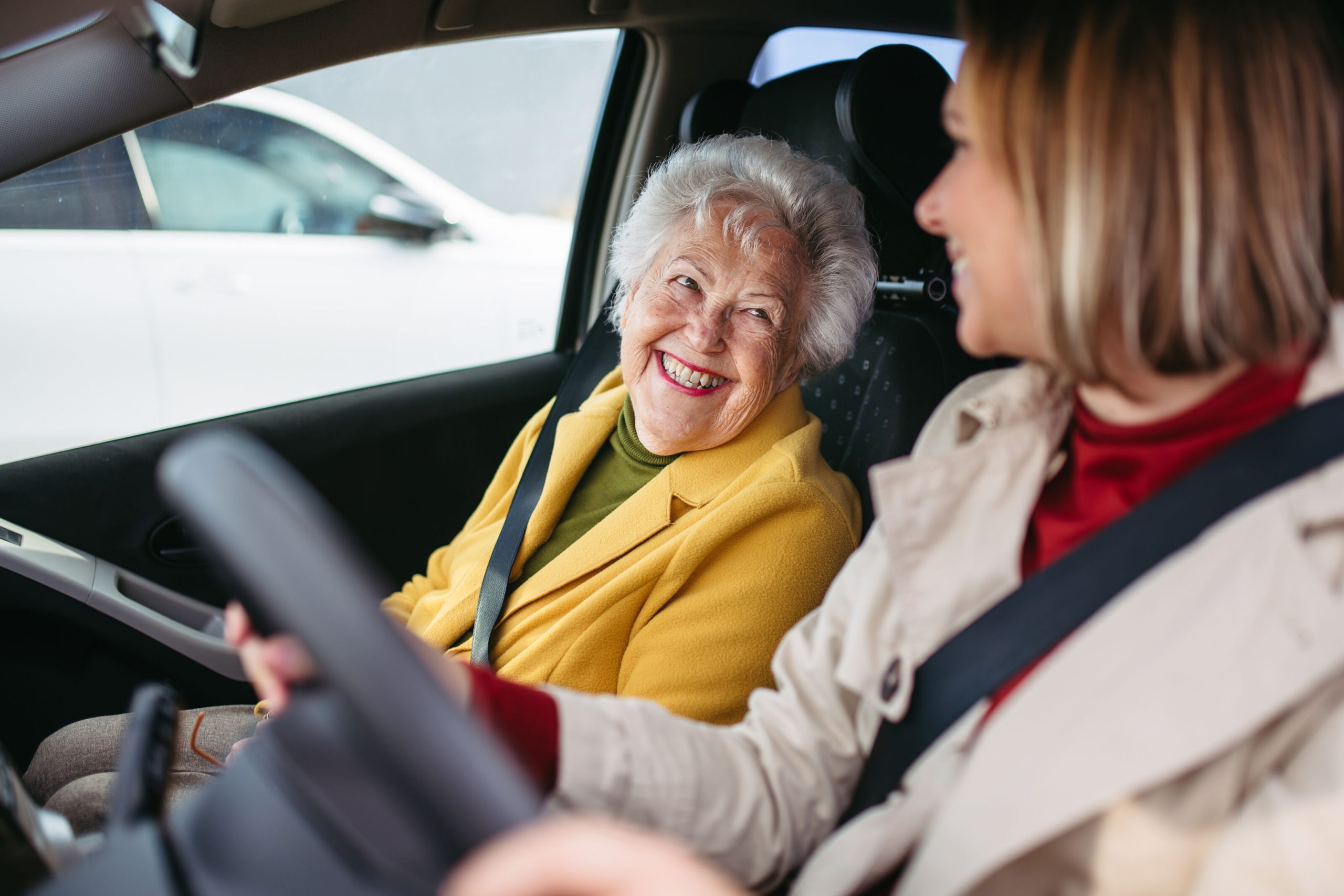 What Are 5 Tips for Traveling Safely & Comfortably with a Senior with Dementia?